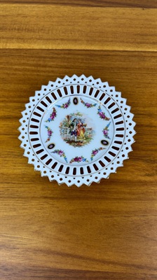 Vintage Schumann Arzberg Bavaria porcelain plate- German Reticulated Porcelain Plate: Courting Couple Scene, Gold Trim view 6