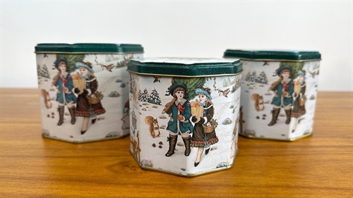 Nesting Christmas Tins | Set of 3 Vintage Victorian- themed Winter Scene Christmas Cookie Tins