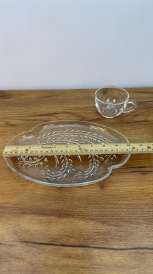 Vintage MCM Cup and Snack Plate - Federal Glass Retro Kitchenware Great for Serving or Snacking view 6