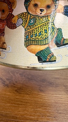 Vintage Teddy Bear Christmas Tin | Wolfgang Candy Tin| Winter Themed Ice Skating Bears view 9