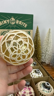 12 Shiny Brite Glass Christmas Ornaments - Colorful, Unsilvered Vintage Crocheted - 1940- 1950's Made in U.S.A. RARE view 6