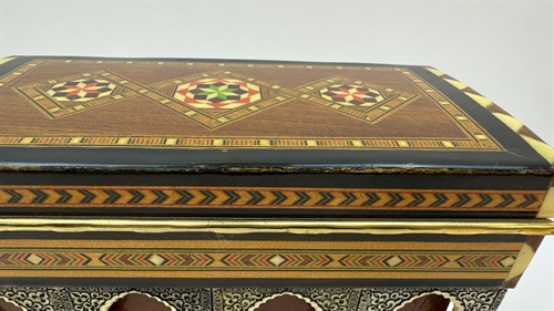 Vintage Spanish Inlaid Wood Marquetry Music Box - Alhambra Palace Architectural Model -Reuge Musical Jewelry Box view 9