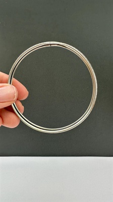 Vintage BEAU Sterling Silver Bangle Bracelet- 925 view 2