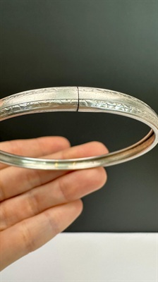 Vintage BEAU Sterling Silver Bangle Bracelet- 925 view 8