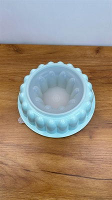 Vintage Ice Blue Tupperware Jello Mold | Jell-O, Jel-Ring | Like New Condition view 2