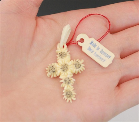 Vintage Carved Edelweiss Flower Cross Pendant | Alpine Souvenir Germany view 3
