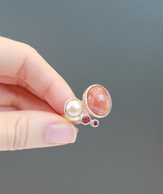 Vintage Handmade Sterling Silver Ring | Sunstone, Pearl, Garnet | Sculptural Art Statement Ring SIZE 8 view 2