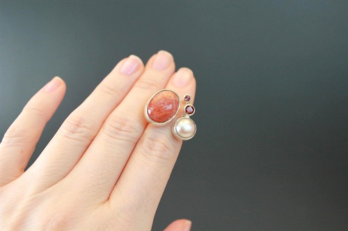 Vintage Handmade Sterling Silver Ring | Sunstone, Pearl, Garnet | Sculptural Art Statement Ring SIZE 8 view 3