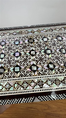 Vintage Handmade Egyptian Mother of Pearl Inlay Jewelry Box: Moroccan Marquetry Wood Storage view 9