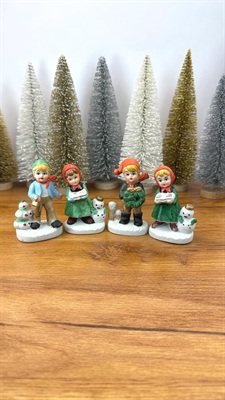 Vintage Christmas Caroler Figurines | Winter Village Figures Flambro -SET of 4 view 1