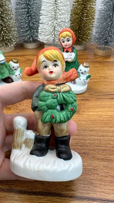 Vintage Christmas Caroler Figurines | Winter Village Figures Flambro -SET of 4 view 3
