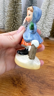 Vintage Napco Christmas Girl with Candy Cane Figurine -1950's Japan view 6