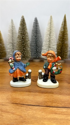 Vintage Napco Christmas Figurines- Boy and Girl  -Japan view 2