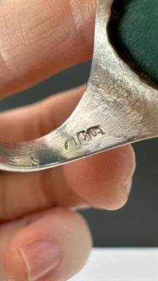 Vintage Sterling Silver Green Cabochon Signet Ring- SIZE 8.25 view 4