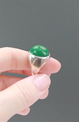 Vintage Sterling Silver Green Cabochon Signet Ring- SIZE 8.25 view 7