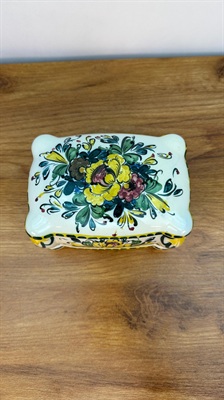 Vintage Hand-painted Ceramic Jewelry Box | Portuguese Floral Trinket Dish view 4