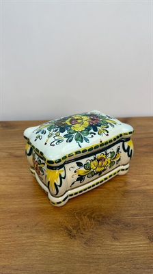 Vintage Hand-painted Ceramic Jewelry Box | Portuguese Floral Trinket Dish view 9