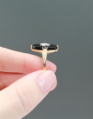 Vintage 14k Solid Gold Black Onyx and Diamond Ring  | SIZE 7.75 view 6