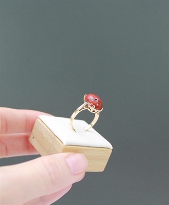 Vintage Mid-Century Modern 10k Gold and Natural Red Jasper Ring-, Estate Jewelry - SIZE 6 view 1