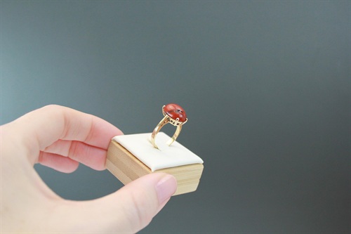 Vintage Mid-Century Modern 10k Gold and Natural Red Jasper Ring Estate Jewelry - SIZE 6 view 1