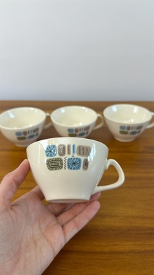 Mid Century Modern Atomic Tea Cups- Retro Vintage Temporama by Canonsburg SET OF 4 view 4