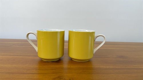MCM Mikasa Focus Coffee Tea Cups SET of 2 Vintage 1960's Yellow Cups view 4