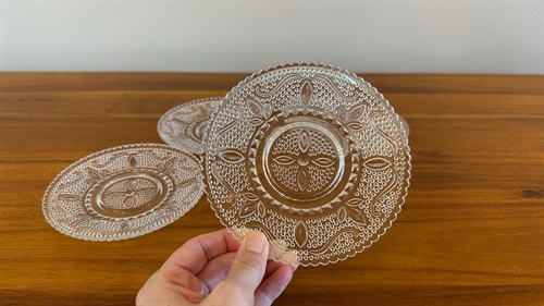 Vintage Federal Glass Heritage Clear Glass Plates (SET of 4) 1950's Dinnerware 8" Luncheon Plate view 4