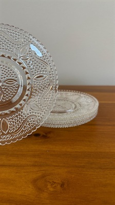 Vintage Federal Glass Heritage Clear Glass Plates (SET of 4) 1950's Dinnerware 8" Luncheon Plate view 8