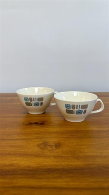 Mid Century Modern Atomic Tea Cups- Retro Vintage Temporama by Canonsburg SET OF 2 view 4