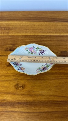 Vintage Trinket Tray, Jewelry Dish- Floral with Gold Rim- Limoges France view 9