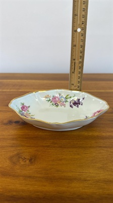 Vintage Trinket Tray, Jewelry Dish- Floral with Gold Rim- Limoges France view 10
