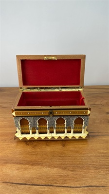 Vintage Spanish Inlaid Wood Marquetry Music Box - Alhambra Palace Architectural Model -Reuge Musical Jewelry Box view 2