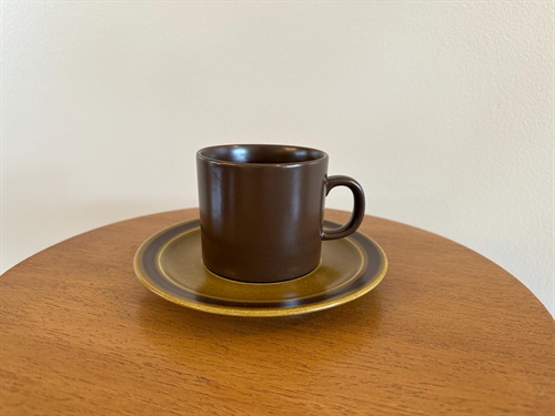 Vintage MCM Stoneware Coffee Cups and Saucers | Brown and Golden | Made in Japan SET OF 3 view 8
