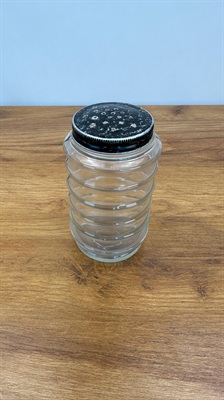 Vintage Sellers Hoosier Beehive Salt and Pepper Shaker- Depression Glass view 2