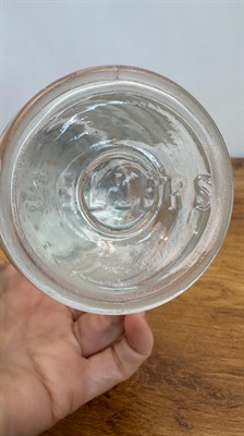 Vintage Sellers Hoosier Beehive Salt and Pepper Shaker- Depression Glass view 6