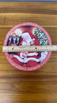 Vintage Christmas Tin 1990's Santa Claus Embossed and Textured Tin- Empty PartyLite Tin view 6