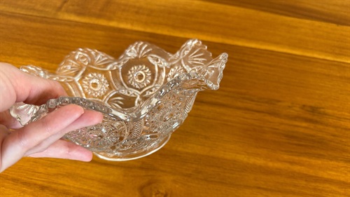 Vintage Imperial Glass Crystal -343 Clear Stars 8" Flared Berry Bowl  - EAPG view 8