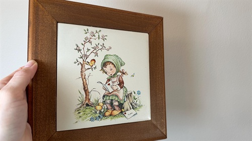 Vintage Wall Plaque Cute Girl Reading | Vintage Kitsch Decor | Retro Art view 1