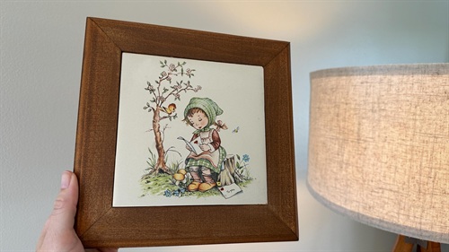 Vintage Wall Plaque Cute Girl Reading | Vintage Kitsch Decor | Retro Art view 8